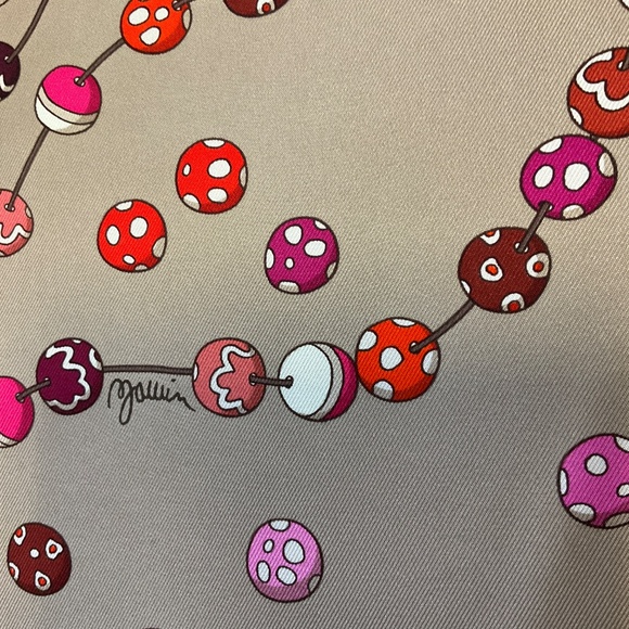 HERMES TAUPE / PINK MULTI DANCING PEARLS PRINT SQUARE SILK TWILL SCARF - Picture 4 of 7